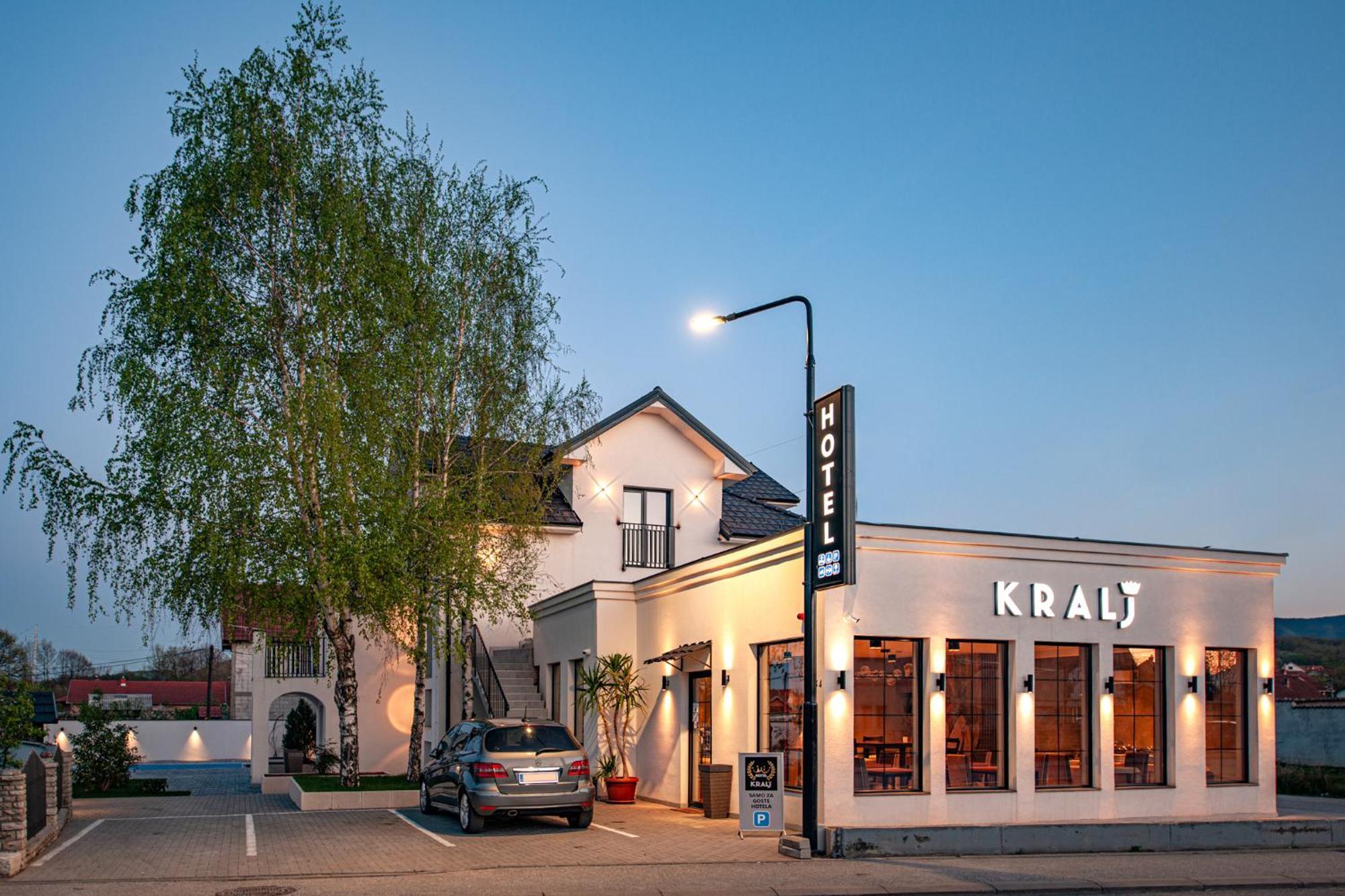Hotel Kralj คราลเยโว ภายนอก รูปภาพ