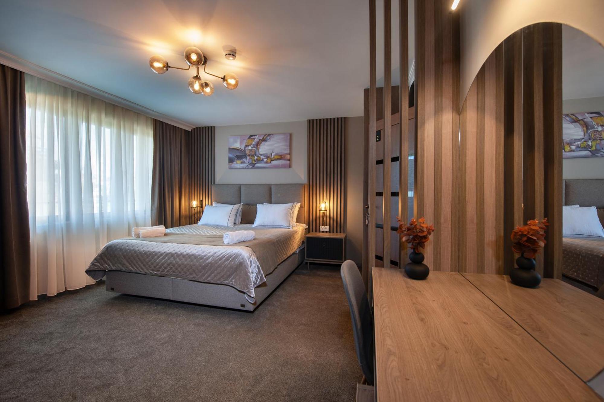 Hotel Kralj คราลเยโว ภายนอก รูปภาพ